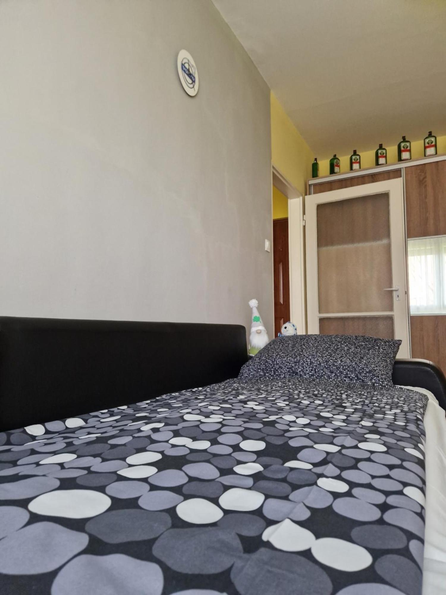Casa Victoria Appartement Pécs Buitenkant foto